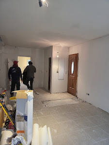 Mr Cazeneuve peintre en bâtiment intérieur extérieur