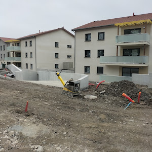 Tym. Peinture neuf et rénovation intérieure et extérieure a Grenoble